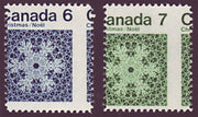 Canada # 554-55 MNH Christmas 1971 ''Snowflakes'' Perforation Shift Pair